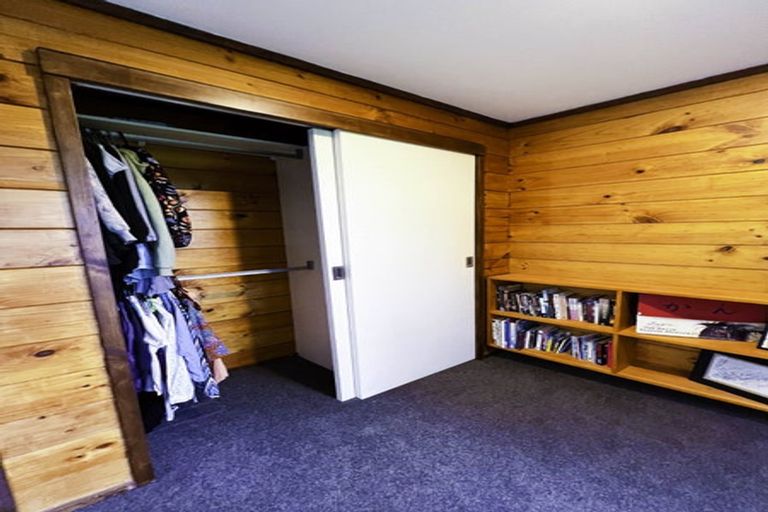 Photo of property in 17a Scotstoun Place, Glen Eden, Auckland, 0602