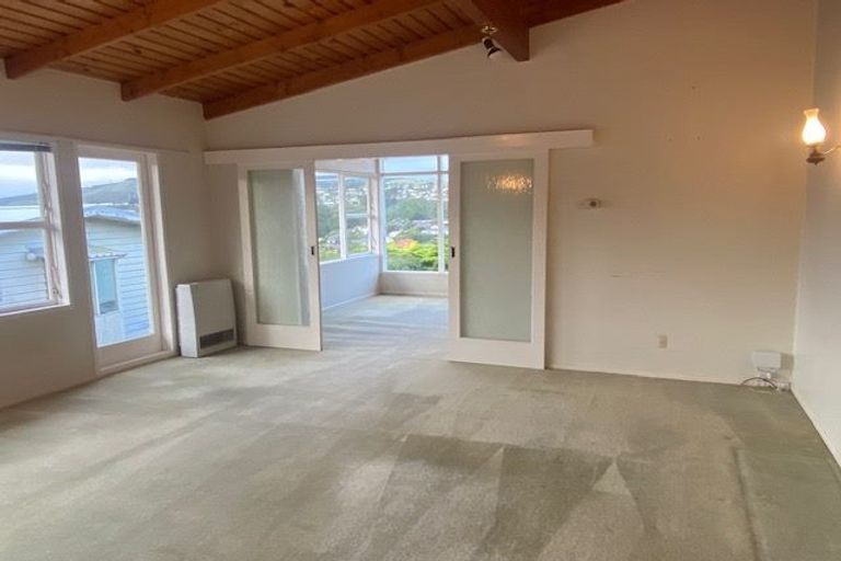 Photo of property in 12 Cranwell Street, Churton Park, Wellington, 6037