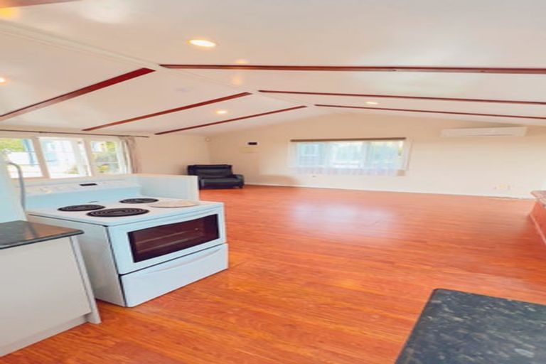 Photo of property in 274 Clevedon Kawakawa Road, Clevedon, Papakura, 2585