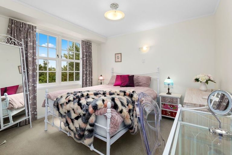 Photo of property in 53 Cambrian Street, Churton Park, Wellington, 6037