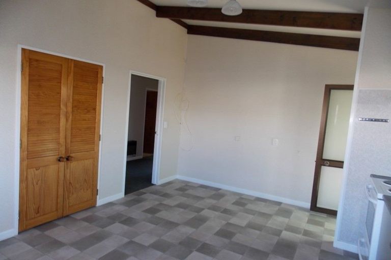 Photo of property in 22 Liverpool Street, Whanganui, 4500