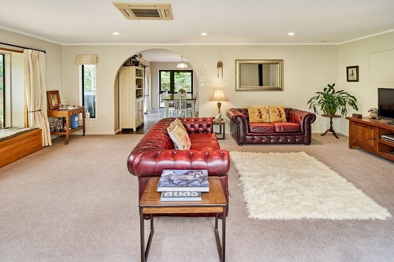 Photo of property in 110 School Road, Te Horo, Otaki, 5582
