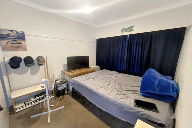 Photo of property in 45 Moa Point Road, Moa Point, Wellington, 6022