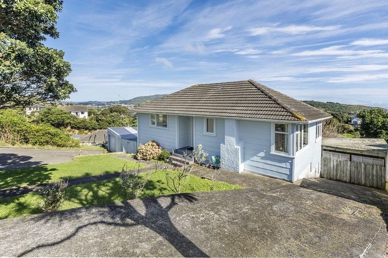 Photo of property in 13 Downes Street, Titahi Bay, Porirua, 5022