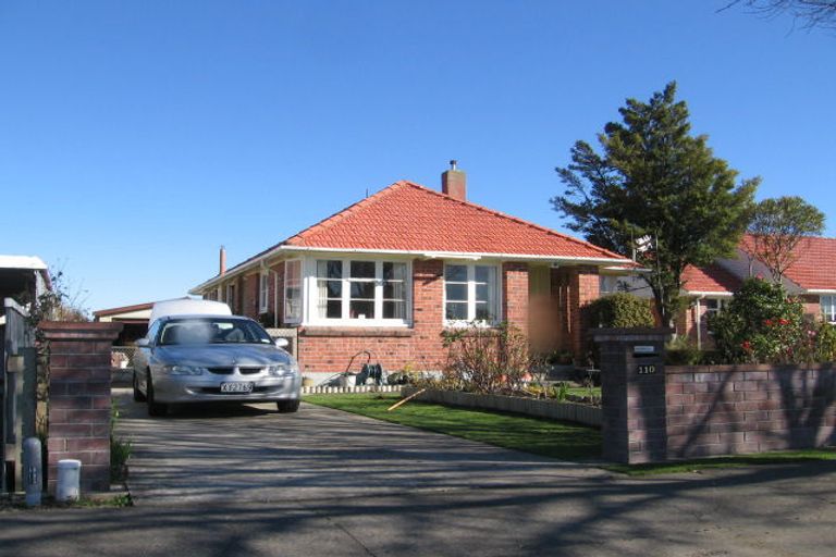 Photo of property in 110 Vogel Street, Roslyn, Palmerston North, 4414