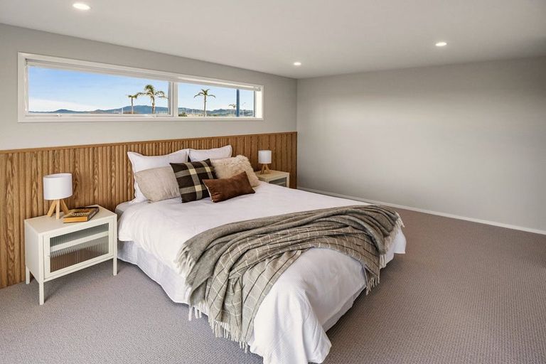 Photo of property in 2 Serrata Close, Papamoa Beach, Papamoa, 3118