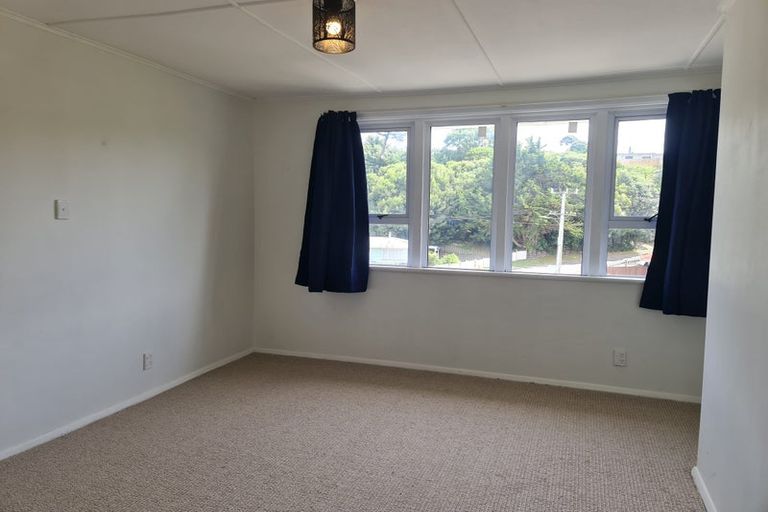 Photo of property in 90 Dimock Street, Titahi Bay, Porirua, 5022