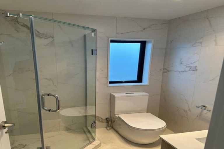 Photo of property in 723a Massey Road, Mangere, Auckland, 2022