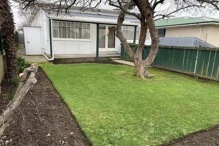 Photo of property in 55 Hills Road, Edgeware, Christchurch, 8013