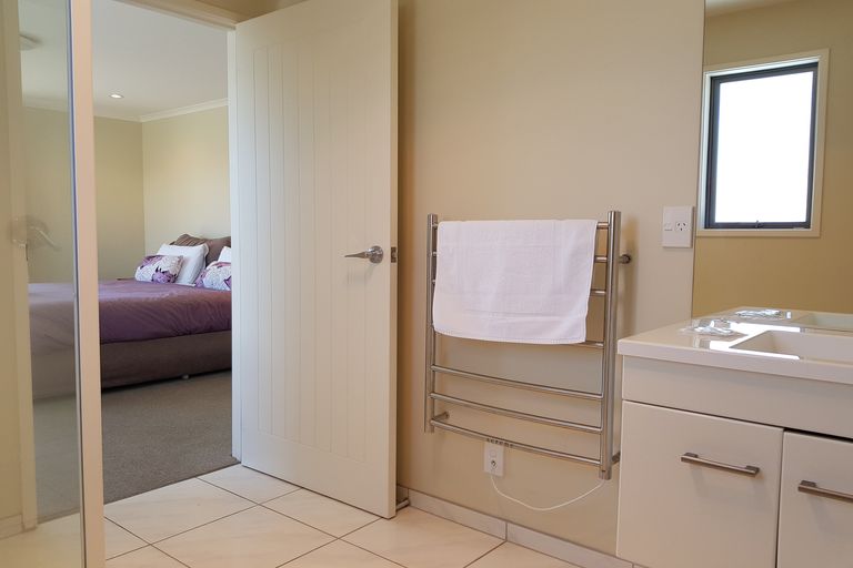 Photo of property in 4 Andrew Don Drive, Lake Tekapo, 7999