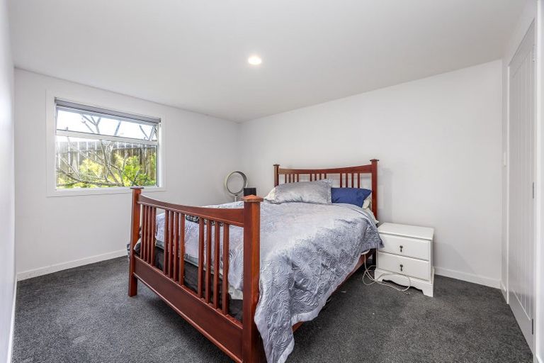 Photo of property in 18 Zita Avenue, Matakatia, Whangaparaoa, 0930