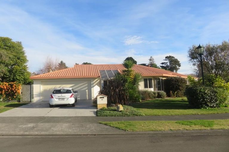 Photo of property in 40 Kingsgate Avenue, Havelock North, 4130