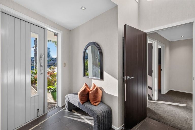 Photo of property in 5 Veda Place, Pyes Pa, Tauranga, 3112