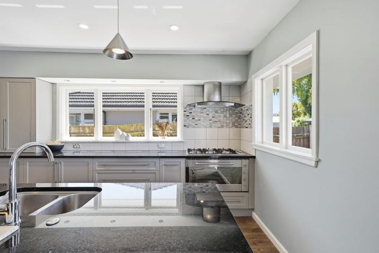 Photo of property in 22 Esperance Street, St Albans, Christchurch, 8052