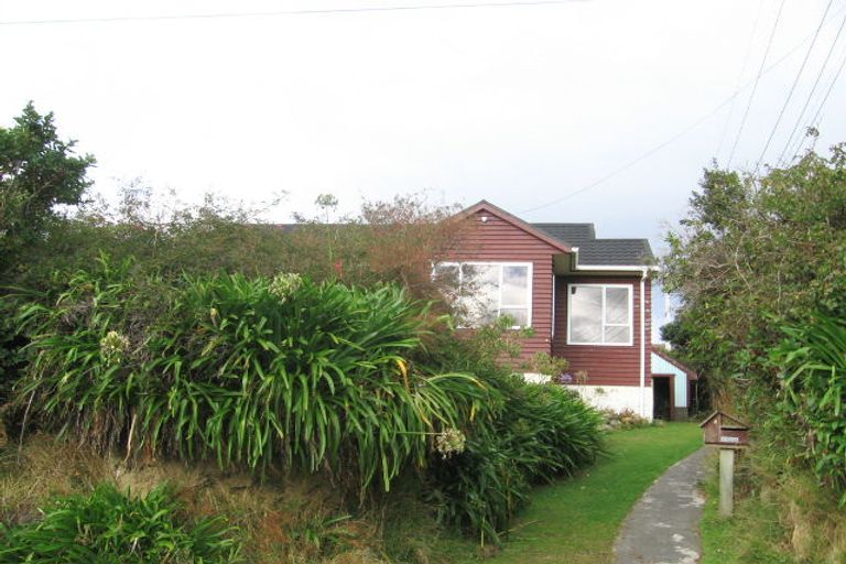 Photo of property in 8 Hindmarsh Street, Johnsonville, Wellington, 6037