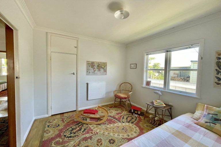 Photo of property in 35 Aotaki Street, Otaki, 5512