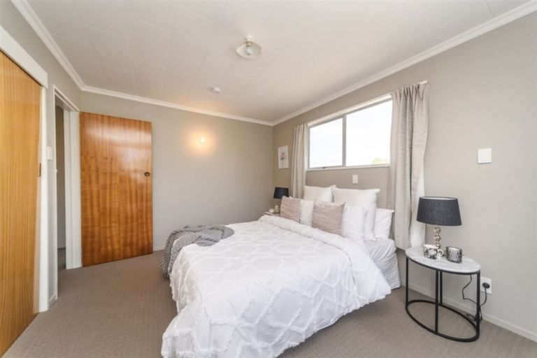Photo of property in 9 Kaimanawa Street, Kelvin Grove, Palmerston North, 4414