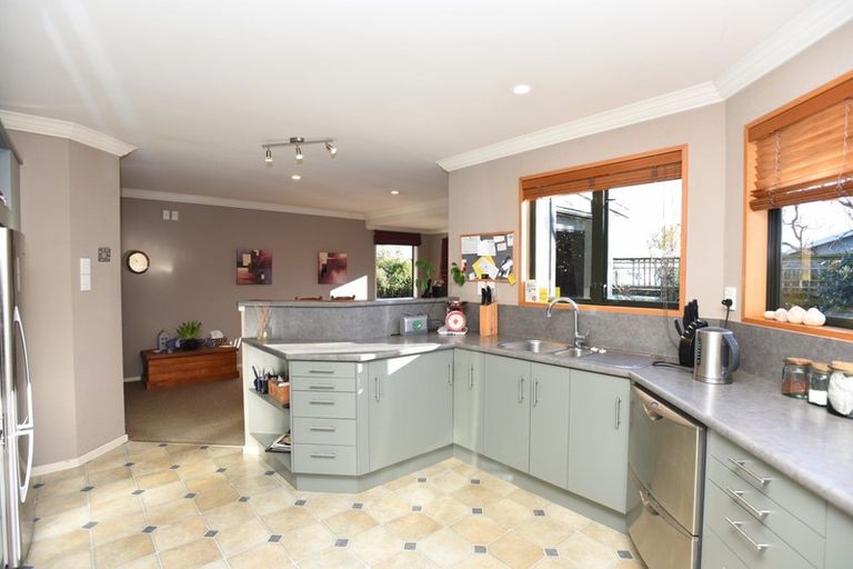 Photo of property in 3 Daley Place, Winton, 9720