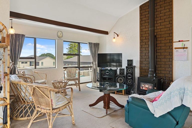 Photo of property in 563 Pukehina Parade, Pukehina, Te Puke, 3189