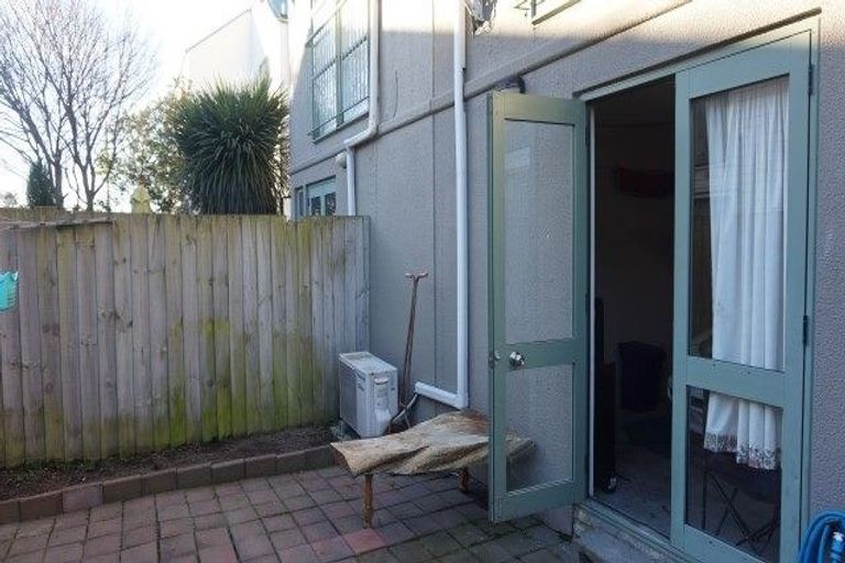 Photo of property in 7/252 Worcester Street, Christchurch Central, Christchurch, 8011