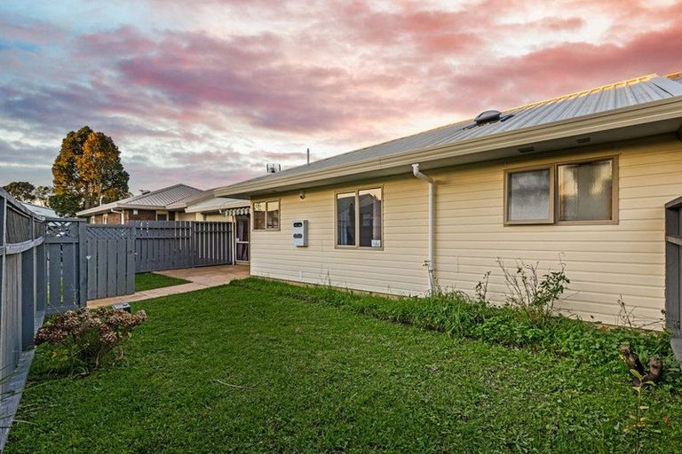 Photo of property in 19a Pomaria Road, Henderson, Auckland, 0610