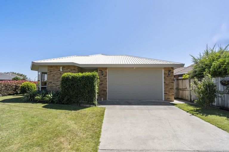 Photo of property in 18 Park Lane, Waitara, 4320