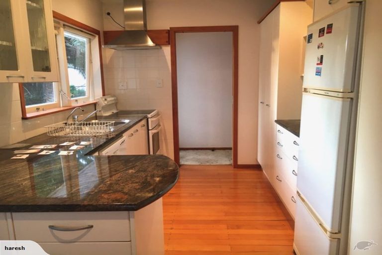 Photo of property in 29 Andrew Road, Howick, Auckland, 2010