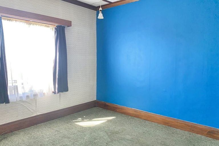 Photo of property in 38 Burns Street, Dannevirke, 4930