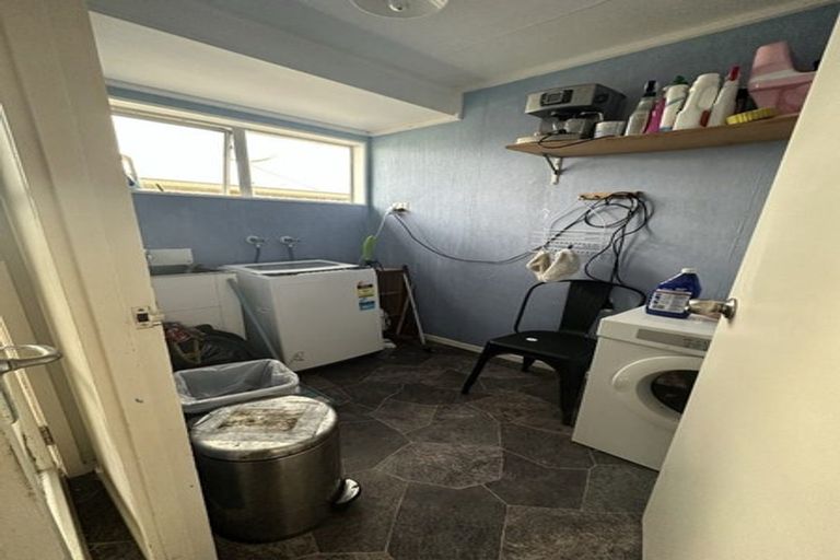 Photo of property in 415a Kahikatea Drive, Dinsdale, Hamilton, 3204