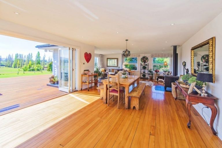 Photo of property in 101 Bulls Road, Sheffield, Darfield, 7571