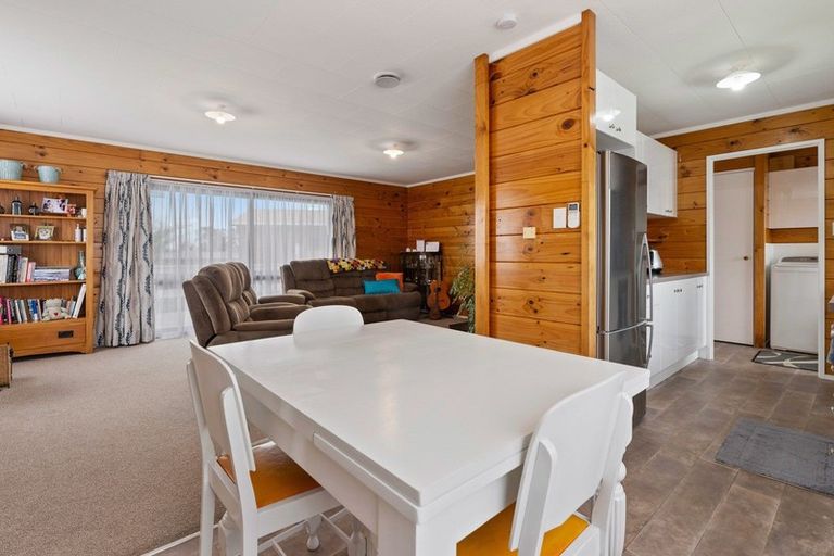 Photo of property in 74 Manfield Street, Tokoroa, 3420