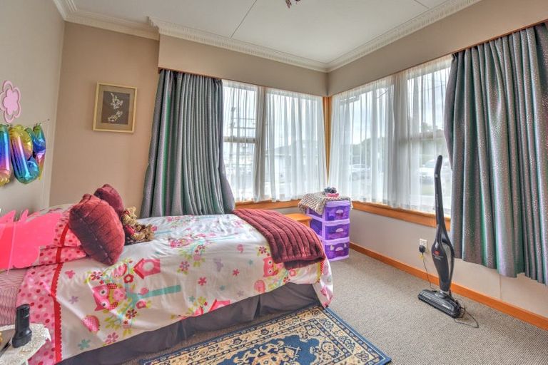 Photo of property in 37 Johnston Street, Gore, 9710