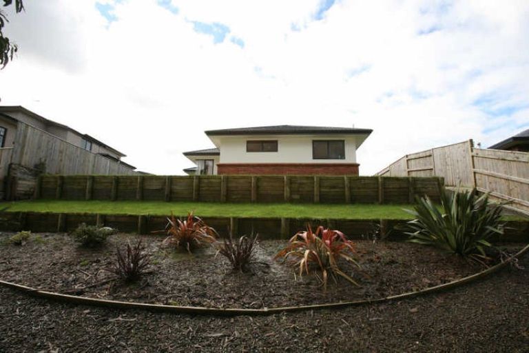 Photo of property in 64 Ruapehu Drive, Fitzherbert, Palmerston North, 4410