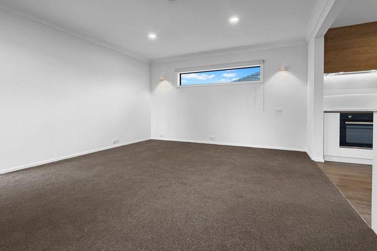 Photo of property in 19 Gardener Street, Levin, 5510