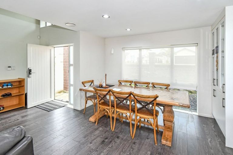 Photo of property in 87 Keri Vista Rise, Papakura, 2110