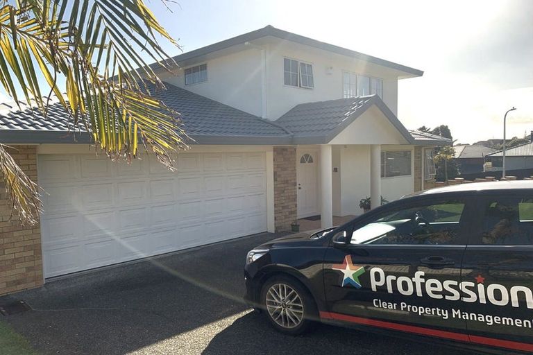 Photo of property in 23 Ramelton Road, Mount Roskill, Auckland, 1041