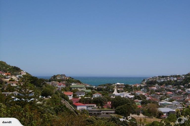 Photo of property in 1 Mace Street, Island Bay, Wellington, 6023