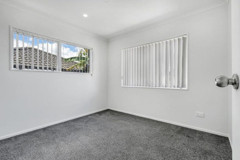 Photo of property in 41c Senator Drive, Manurewa, Auckland, 2105