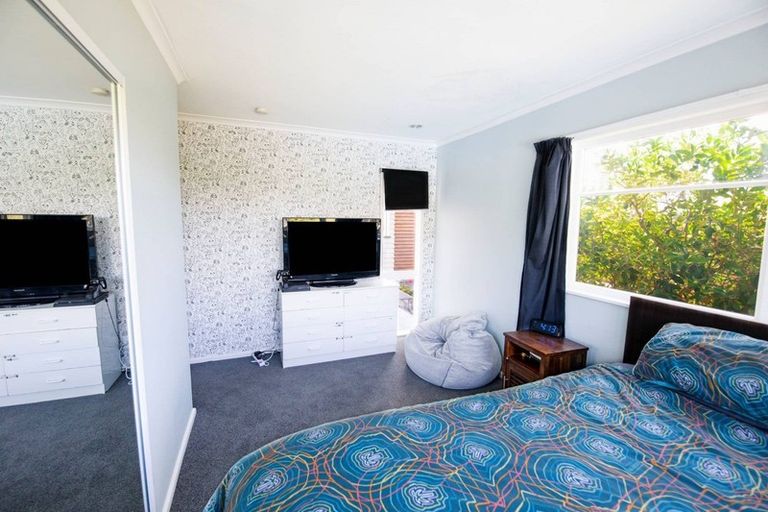 Photo of property in 6 Travis Street, Taradale, Napier, 4112