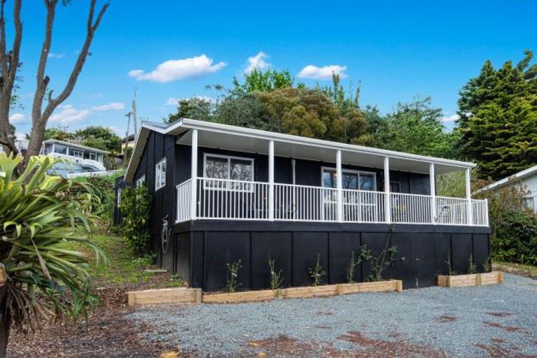 Photo of property in 1a Waimahanga Road, Onerahi, Whangarei, 0110