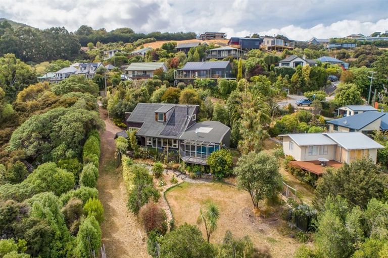 Photo of property in 36 Bayview Crescent, Duvauchelle, 7581