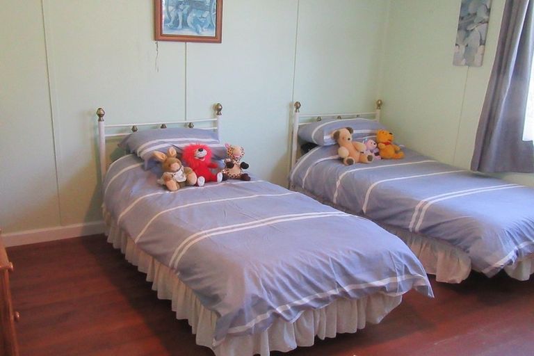 Photo of property in 15 Manse Street, Waimate, 7924