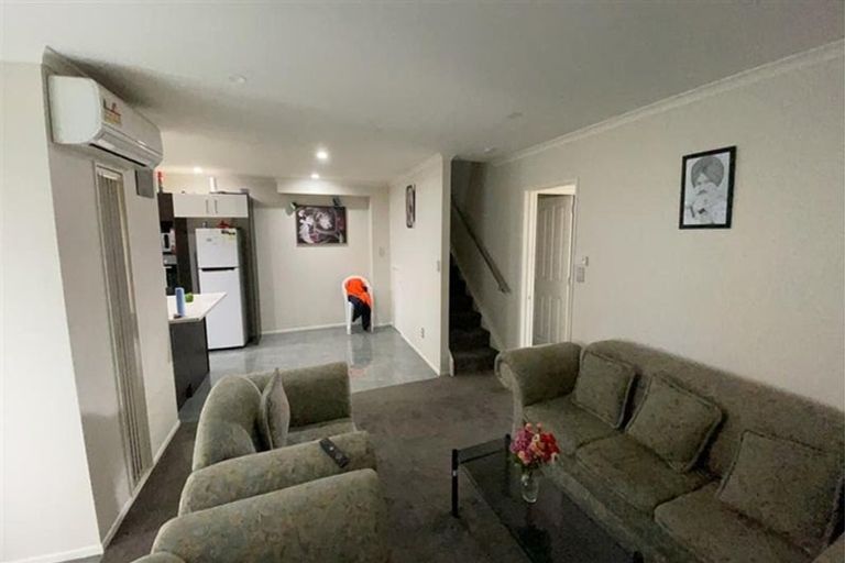 Photo of property in 7c Sturdee Road, Manurewa, Auckland, 2102