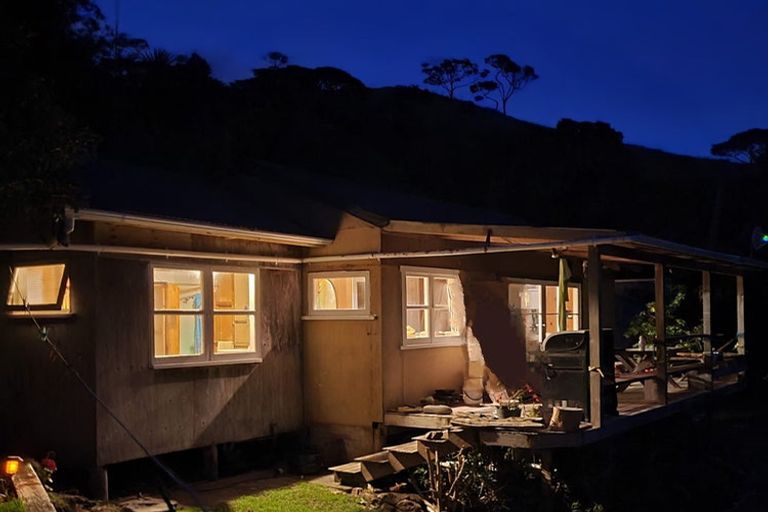 Photo of property in 194 Ocean Beach Road, Whangarei Heads, Whangarei, 0174