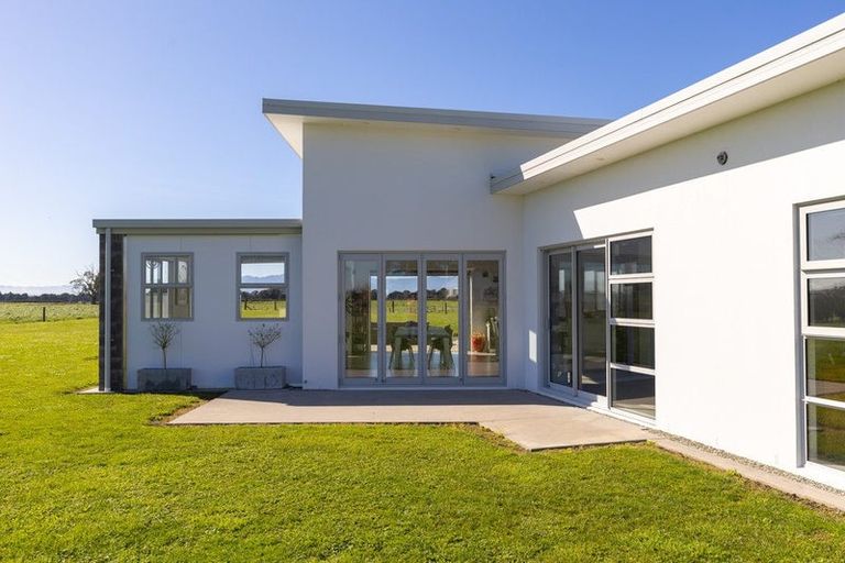 Photo of property in 382 Taukoro Road, Morrinsville, 3375