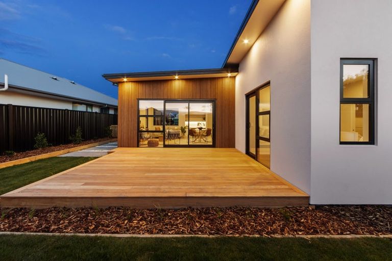 Photo of property in 14 Elsie Lange Way, Casebrook, Christchurch, 8051