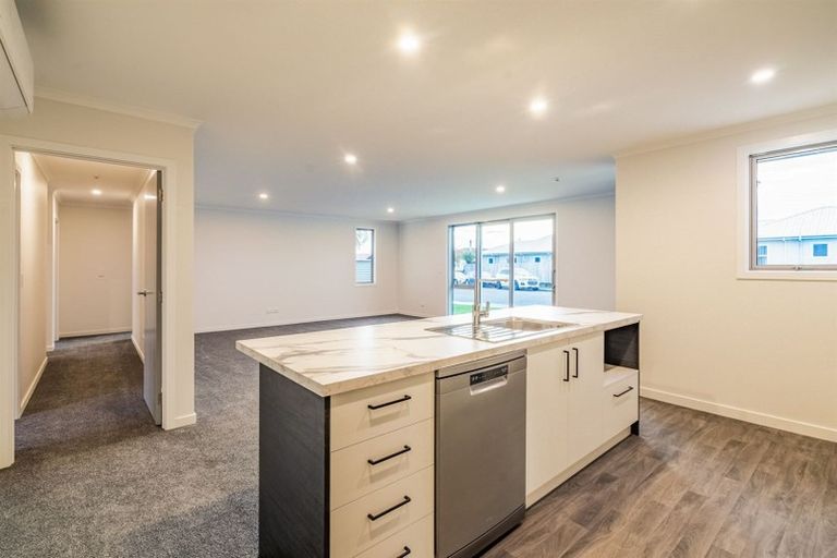 Photo of property in 71 Lothian Crescent, Strathern, Invercargill, 9812