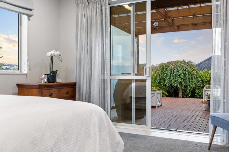 Photo of property in 21 Flavell Drive, Orewa, 0931