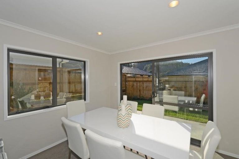 Photo of property in 89 Riverstone Drive, Riverstone Terraces, Upper Hutt, 5018