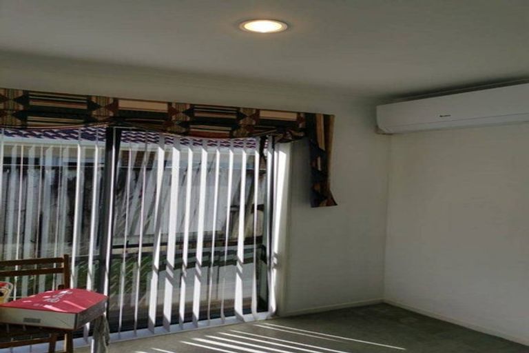 Photo of property in 19 Cate Road, Rototuna, Hamilton, 3210